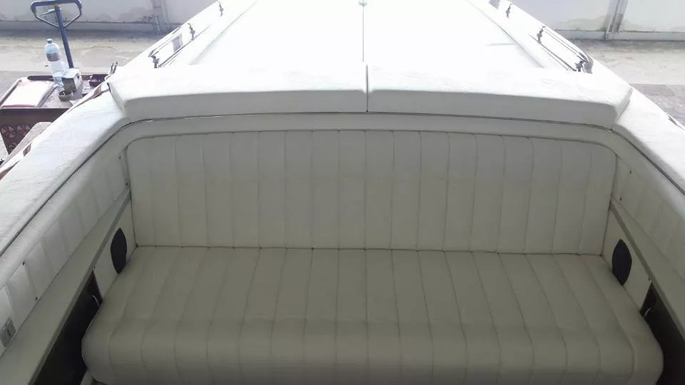 Sattlerei für Boot Polster und Blachen